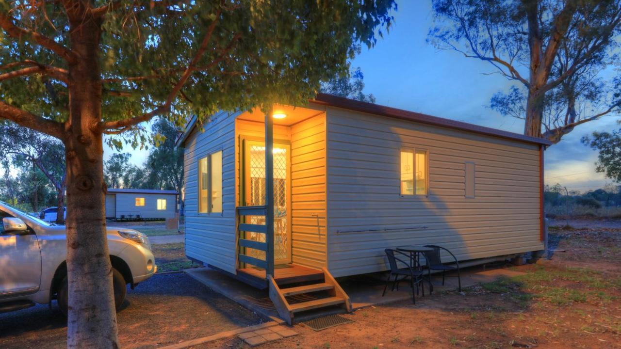 Cobar Caravan Park ภายนอก รูปภาพ