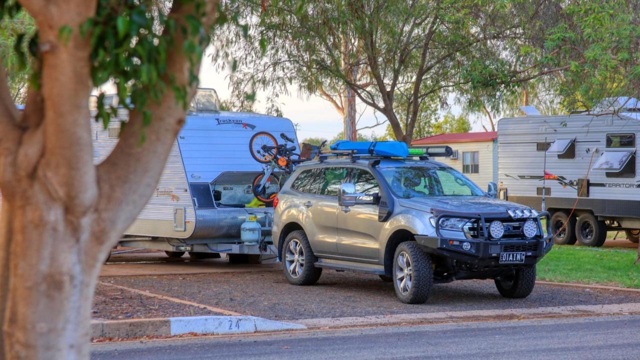 Cobar Caravan Park ภายนอก รูปภาพ